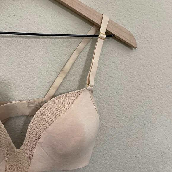 Lively All-Day Deep V No-Wire Convertible Padded Bra Toasted Almond Tan 36B - Picture 9 of 15